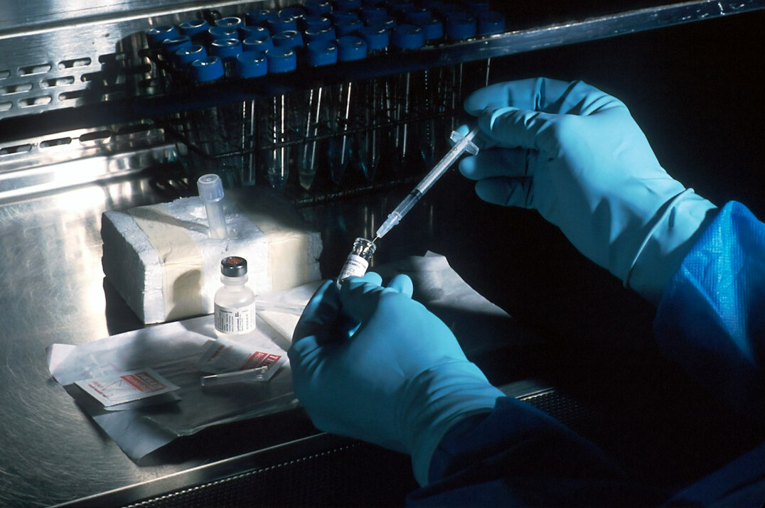 forensic scientist in lab